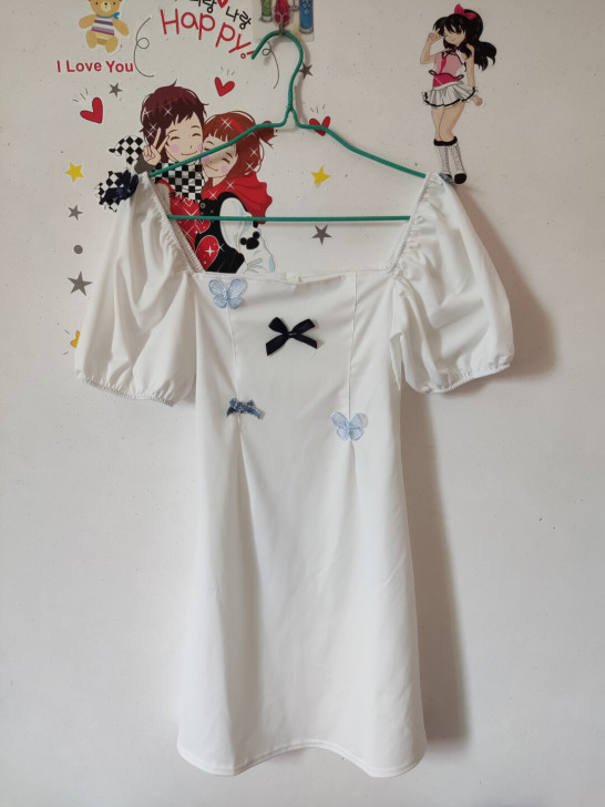 各种风格连衣裙闲置 全新带吊牌 买回来一次...