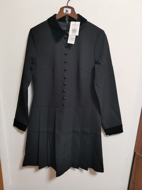 普埃拉女士连衣裙160码