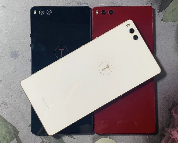 锤子坚果3手机 4+64G 4+32G 4...