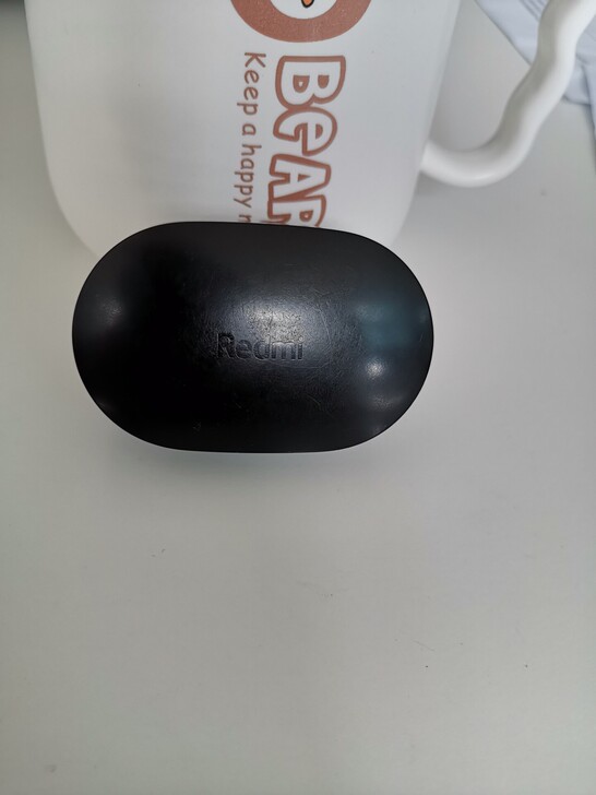 红米蓝牙耳机，买了新耳机，低价出手之前用的...