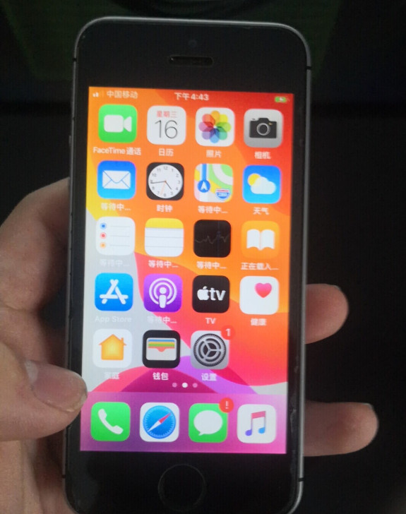 iPhone SE  游戏机 WIFI机 ...