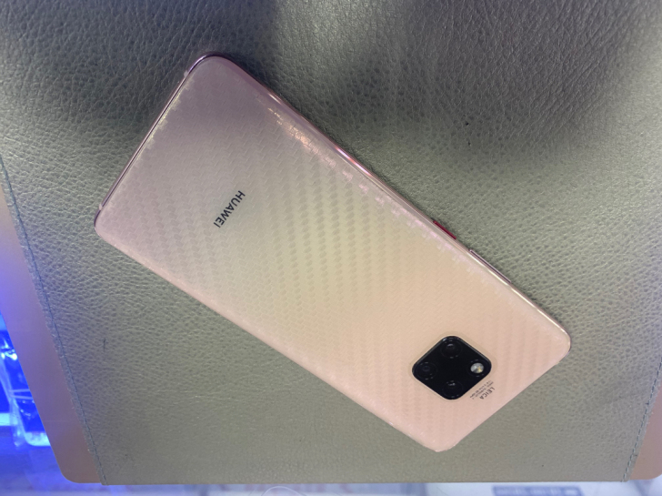 mate20pro 珠光贝母，8+128。...