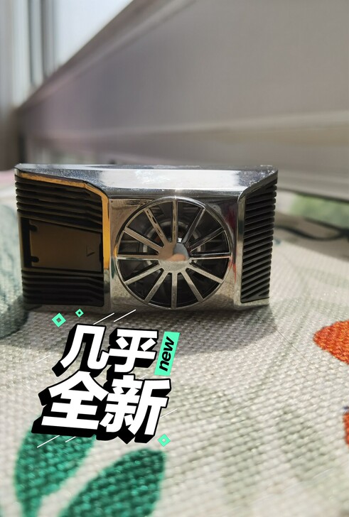 手机游戏散热器,吃鸡王者小助手,散热功能强...