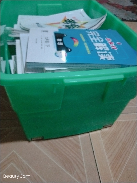 学霸笔记，孩子初三毕业了，这三年买了好多资...