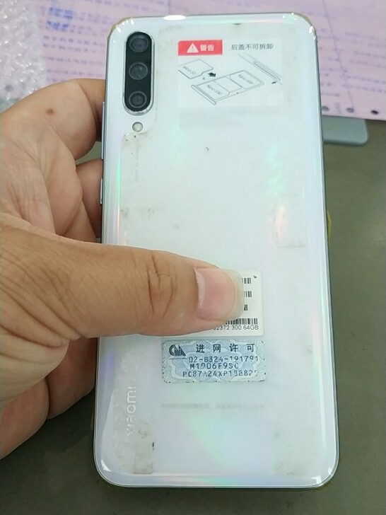 小米CC9e,6+64,成色非常新,功能一...