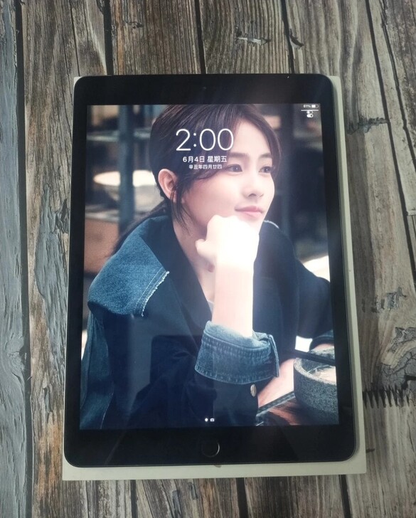 Ipad 2019 插卡版 128g 10...