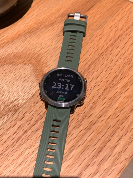 佳明Garmin645M手表，音乐版，背后...
