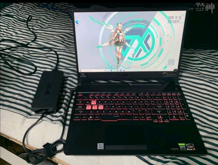 华硕(ASUS) 天选 15.6英寸游戏笔...