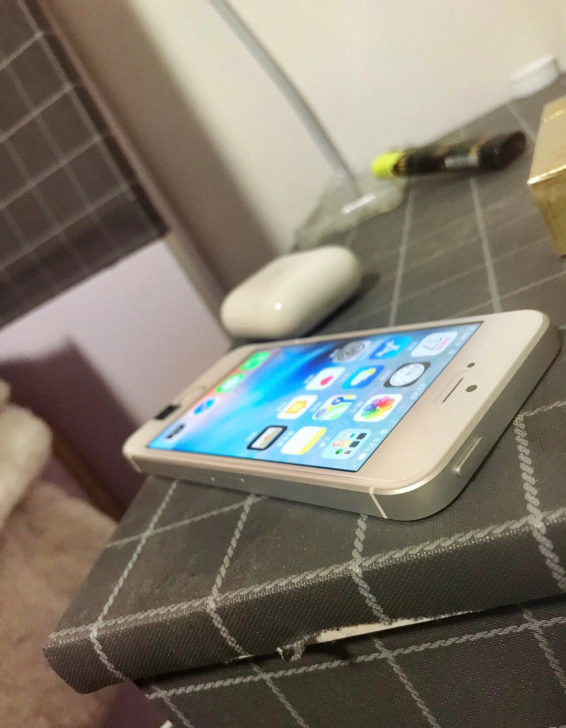 流畅运行备用苹果SE  iPhone SE...