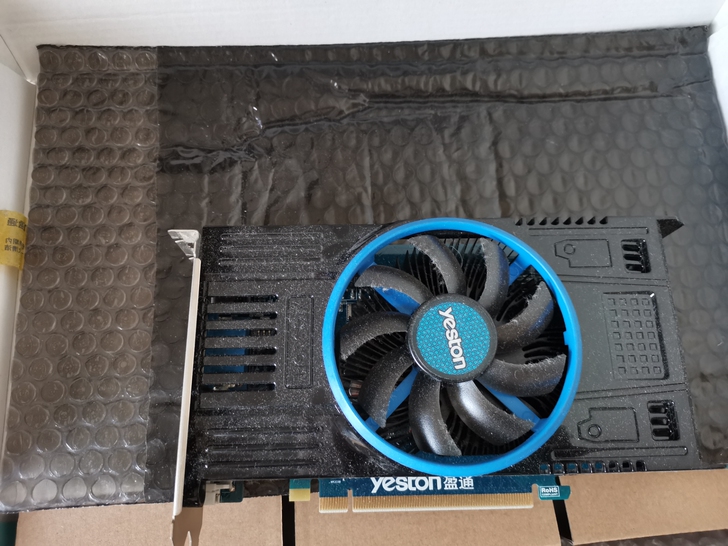 自用：盈通R6750 1G D5 TA 经...