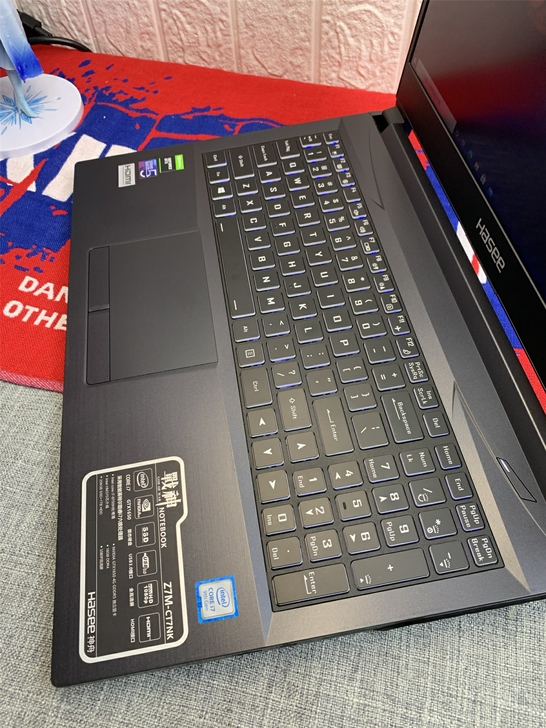 神舟战神z7m ct7nk i7 9750...