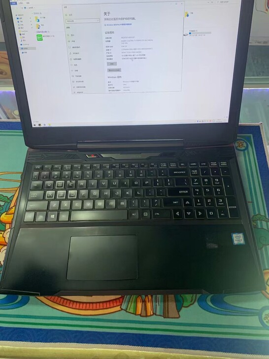 机械革命游戏本  处理器i7 内存81TB...