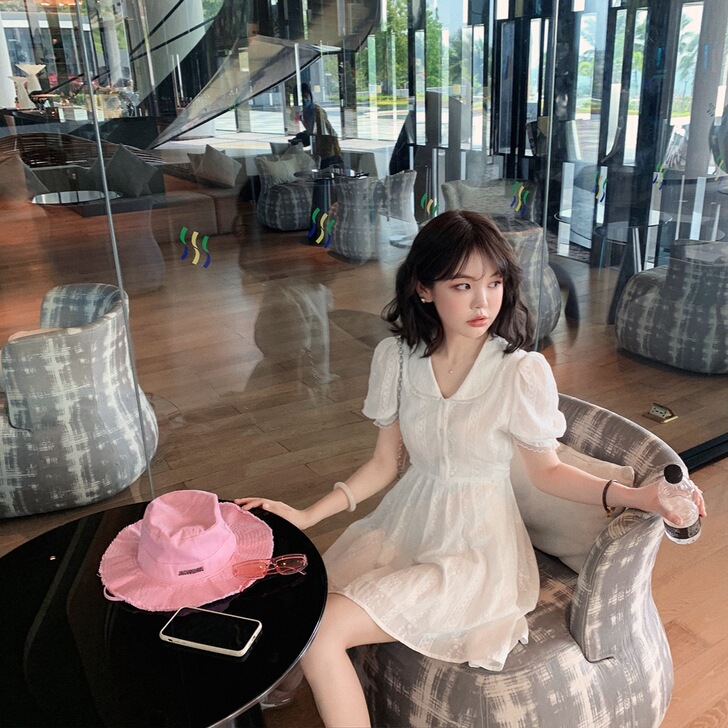 花栗鼠小姐 连衣裙女夏新款显瘦洋气v领裙子...