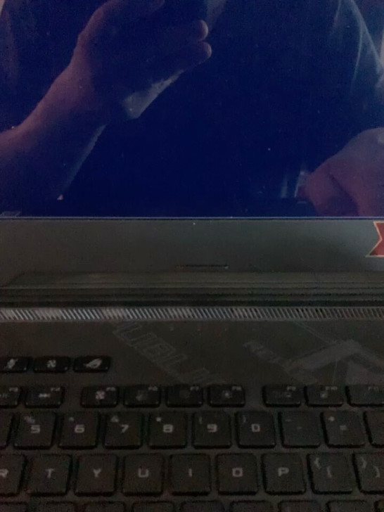 ROG枪神4十代英特尔酷睿i7吃鸡15.6...