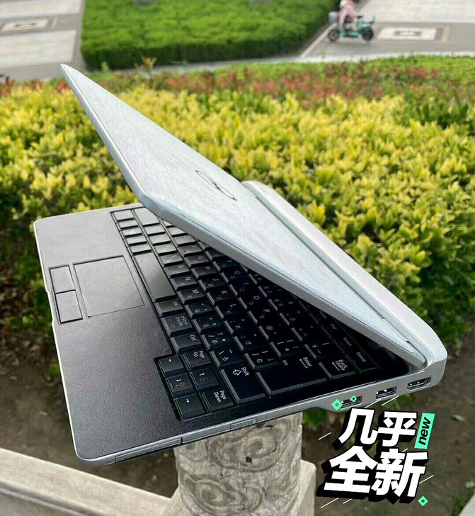 低价出售女生自用戴尔i5轻薄固态高端笔记本...
