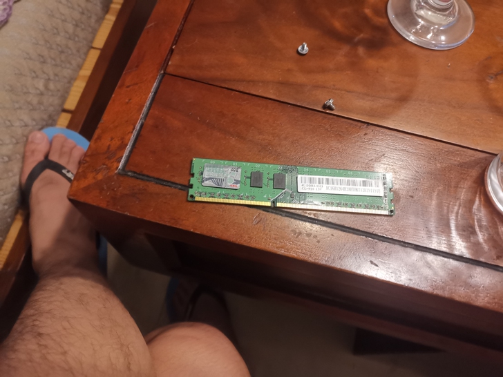 电脑机箱整机出，给钱就卖