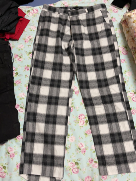 黑白格子阔腿裤，大尺码，40尺码，新旧如图...