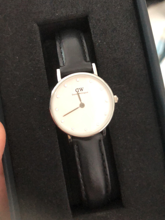 dw女式手表 几乎全新 仅戴过几次