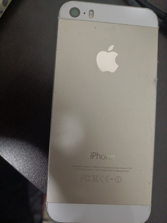 5s能用屏幕有点老化  指纹好使返回键失灵...