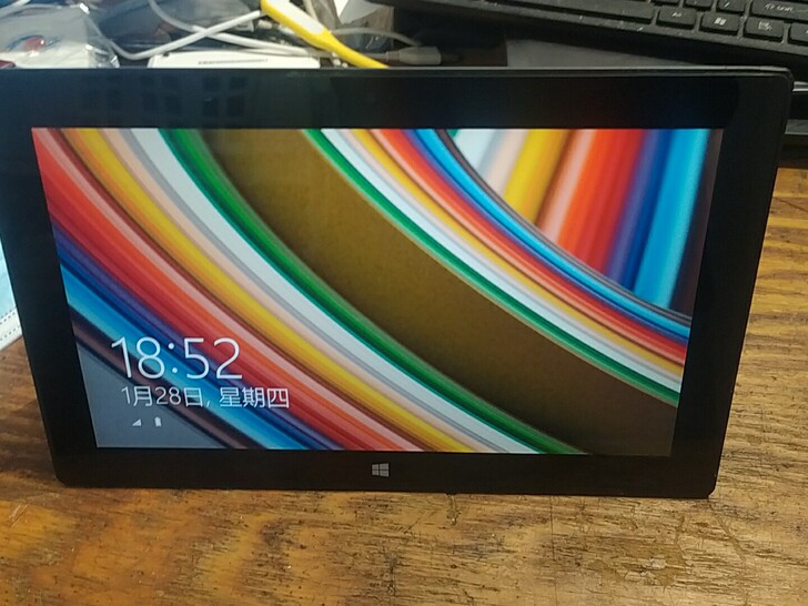 Surface32gb平板后配充电器无健盘...