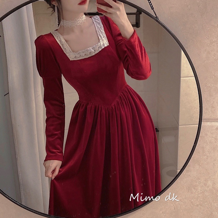 法式复古红色连衣裙2020新款秋宫廷风赫本...