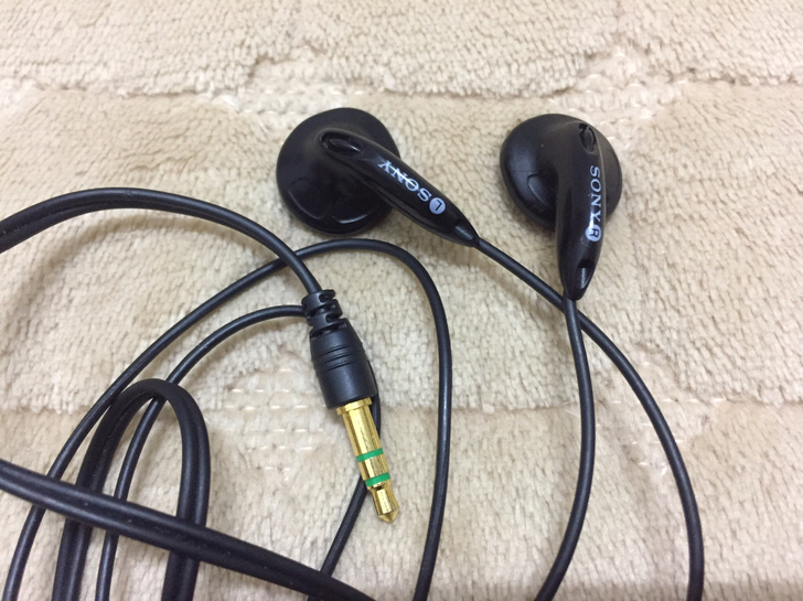 索尼E805 E818 E706耳机随身听...