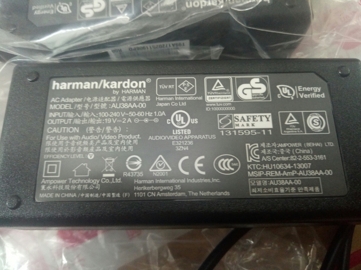 原装哈曼卡顿19V2A电源适配器库存全新电...