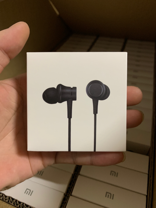 小米活塞耳机清新版黑色全新未拆封原装正品不...