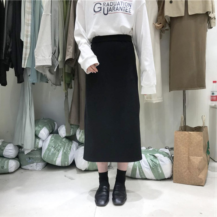 高腰修身百搭裙，很显腰身，黑色s码，仅穿出...