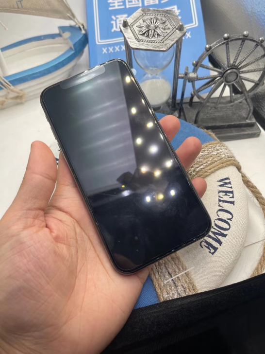 iPhonexs64G全新充电5次