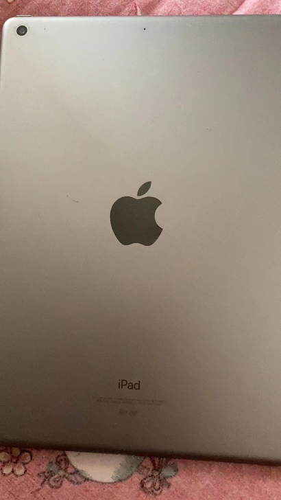 iPad苹果128G,6代,闲置低价出售,...