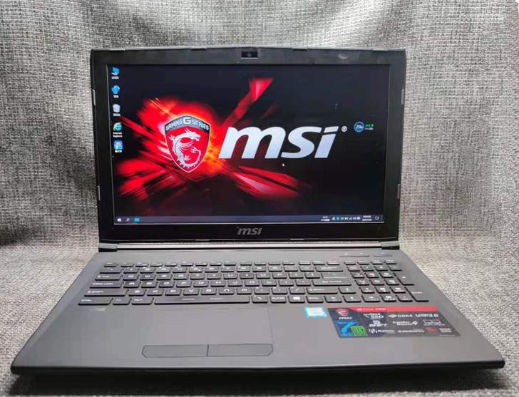 i7-7700HQ GTX1050显卡 微...