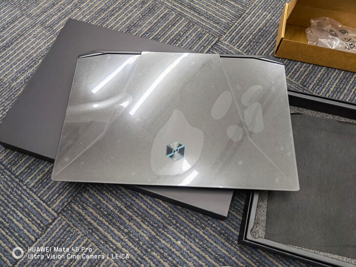 机械革命 钛钽PLUS  泰坦3070 十...