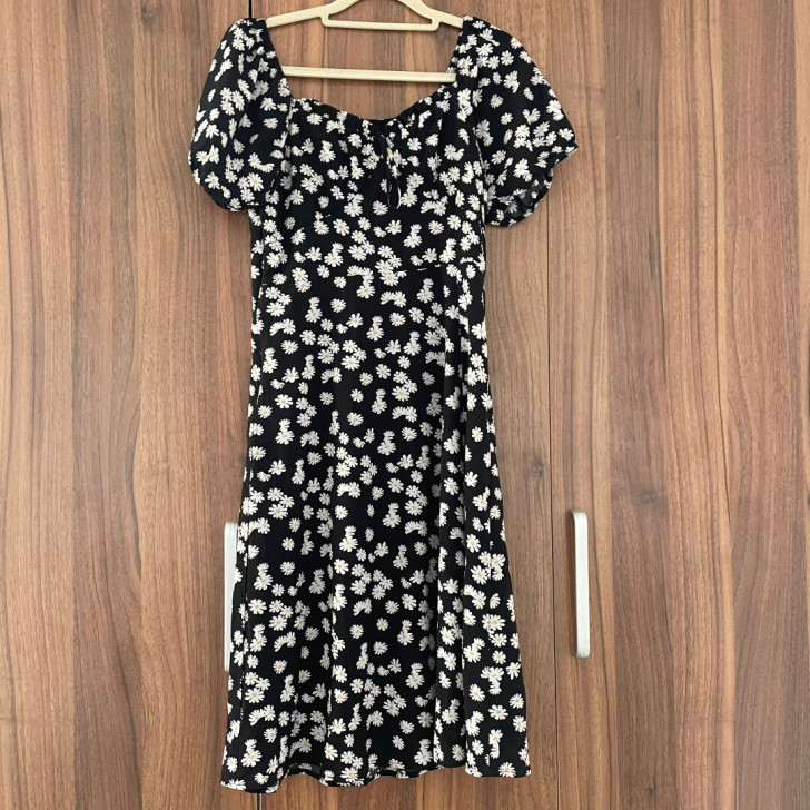 张大奕甜美小雏菊碎花连衣裙长裙泡泡袖开叉裙