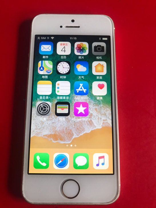 苹果5S 成色如图,ID已退,指纹灵敏,美...