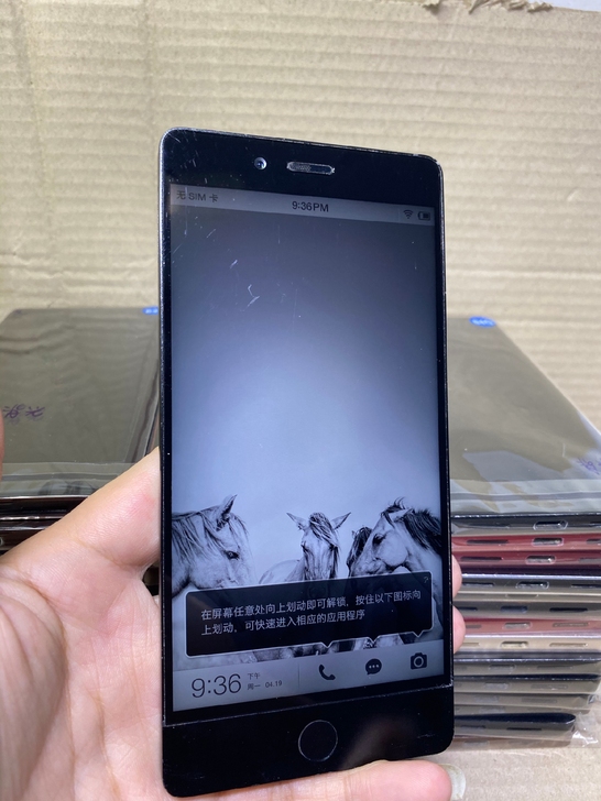 坚果pro全网通手机 有4+32/4+64...