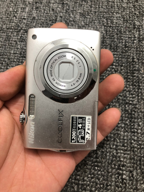 尼康S3000 数码相机         ...