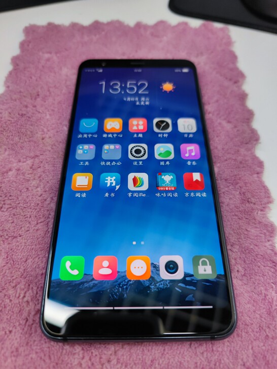 海信A6 6+128G，手机四边有使用磨损...