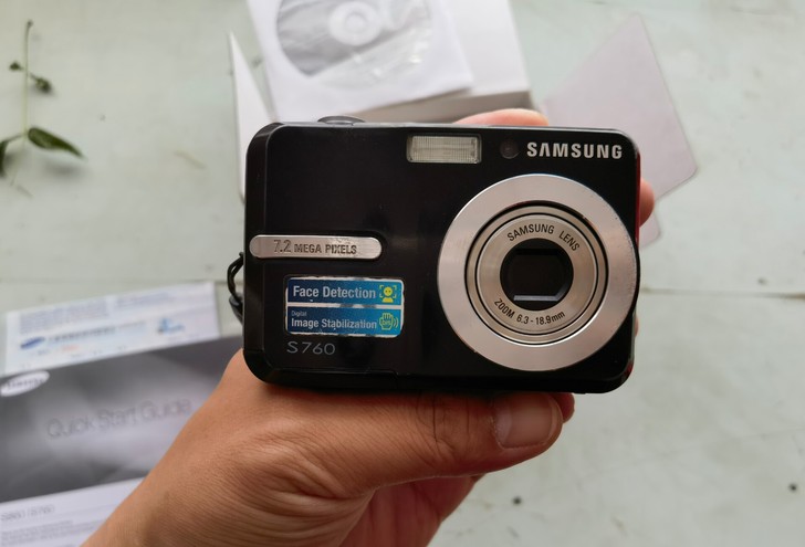 三星S760数码相机,2010年左右购于郑...