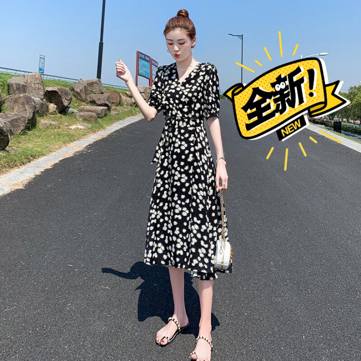 现有一批仓库存现货2021春季新款韩版碎花...