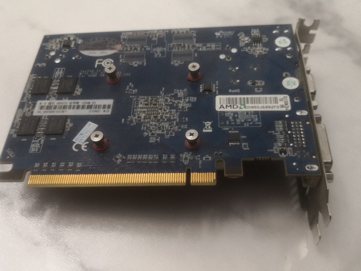 镭风 HD6570战甲蜥1024M 显卡，...