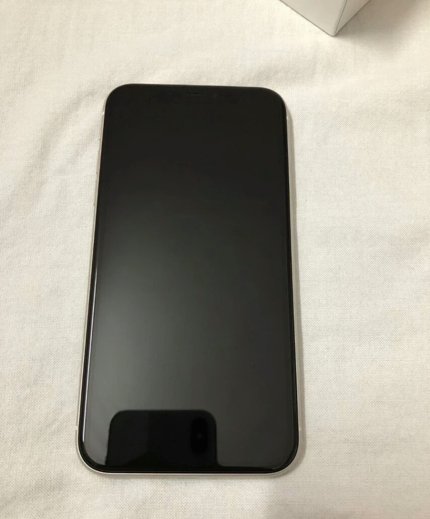 一手自用苹果iPhone 11，128G行...