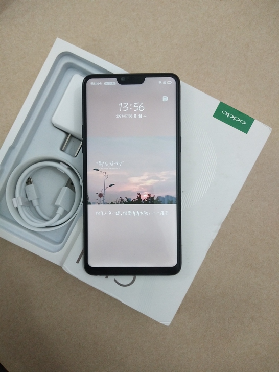 Oppor 15正品手机，几乎全新，只使用...