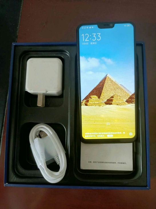 Vivox21，6g运行指纹解锁。几乎全新...