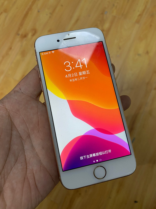 iPhone 8