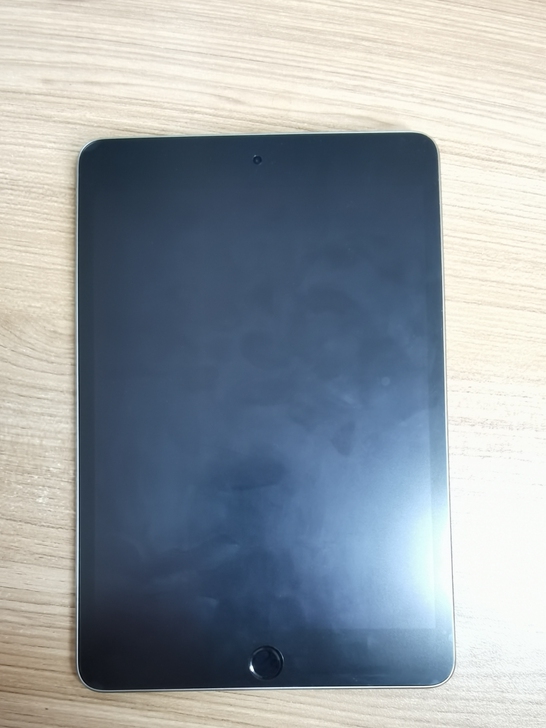 国行ipadmini4，128G WIFI...