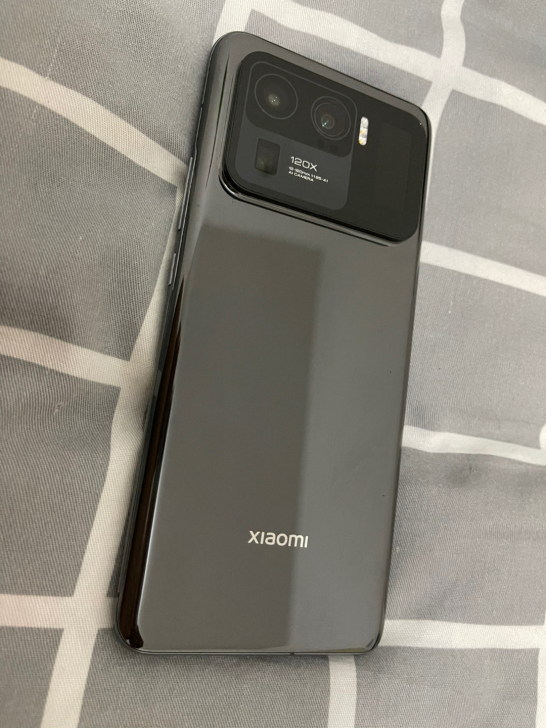 小米11 Ultra 12256G。全套带...