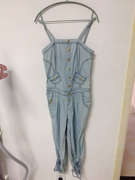 Only吊带连体裤，样衣，带吊牌，裤脚束口...