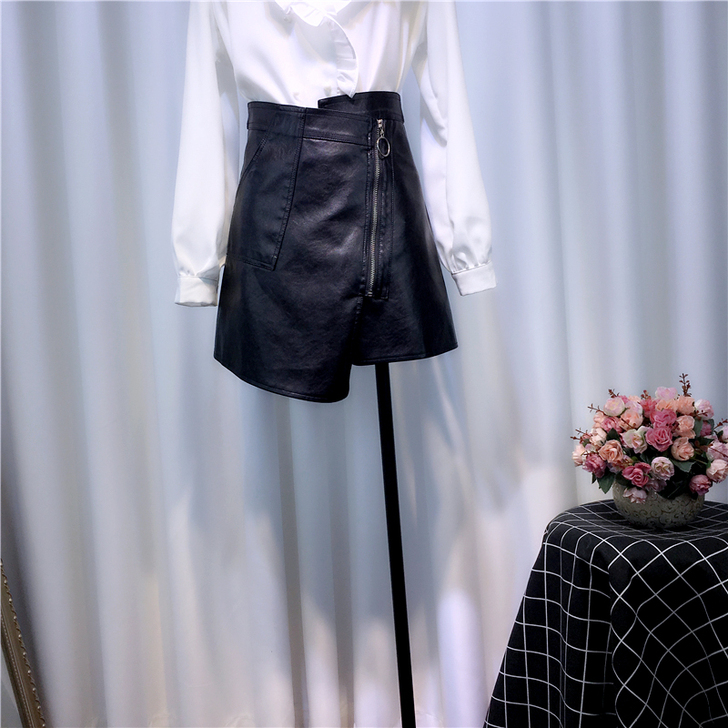 黑色小皮裙半身女2020春秋新款短裙不规则...