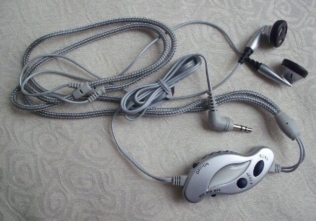 带FM收音机功能的耳机/电脑耳机/MP3等...